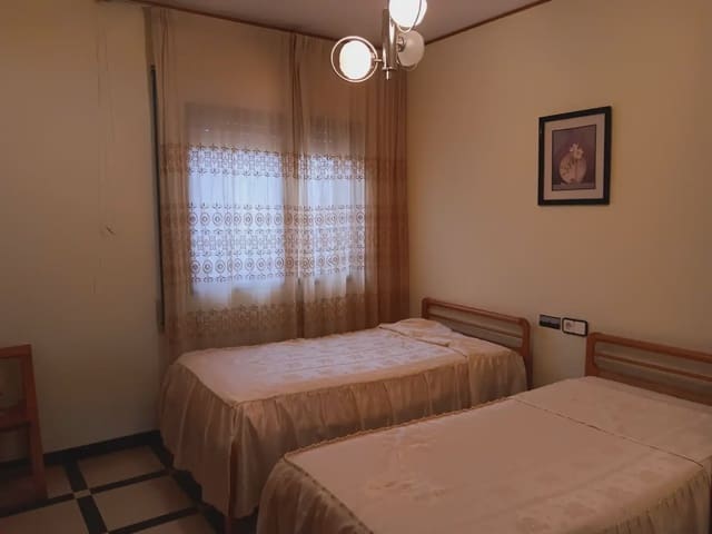 4 chambre Maison de Ville à vendre à L'Aldea avec garage - 187 000 € (Ref: 10024518)