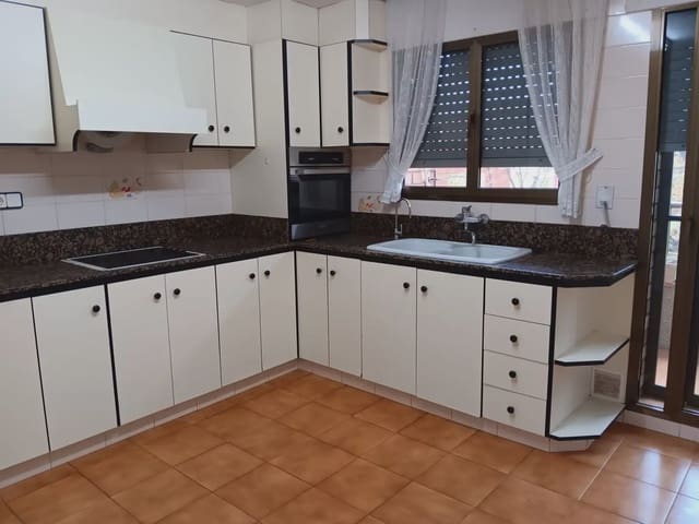 4 chambre Maison de Ville à vendre à L'Aldea avec garage - 187 000 € (Ref: 10024518)