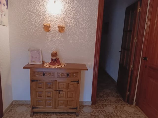 3 Zimmer Wohnung zu verkaufen in Xerta mit Garage - 110.000 € (Ref: 10024520)