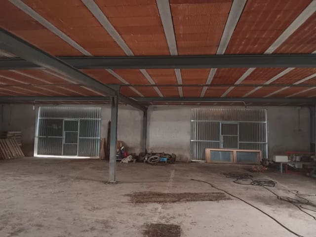 Local Comercial en Ginestar en venta - 280.000 € (Ref: 10024527)