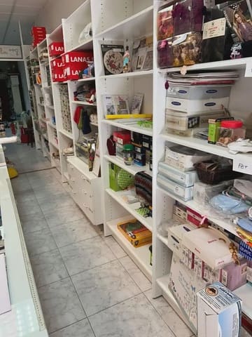 Kaupallinen myytävänä paikassa Tortosa - 106 000 € (Ref: 10024536)