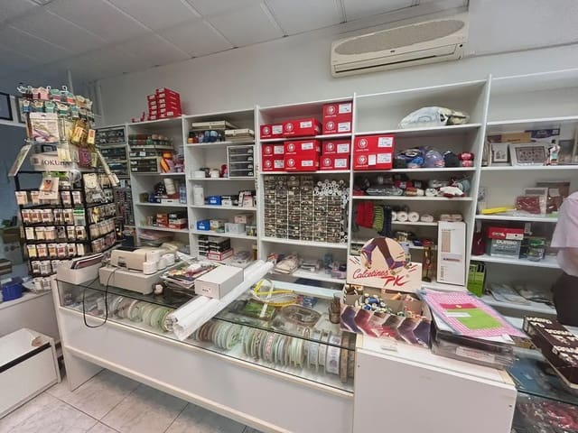 Kaupallinen myytävänä paikassa Tortosa - 106 000 € (Ref: 10024536)