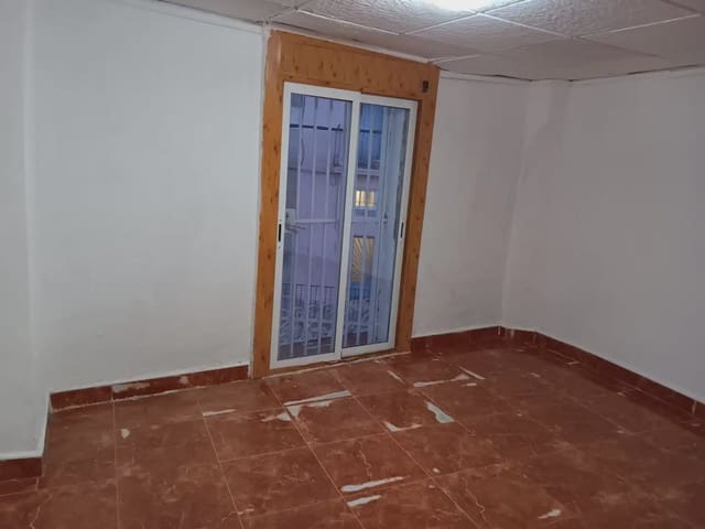 3 quarto Casa em Banda para venda em Tortosa - 55 000 € (Ref: 10024542)