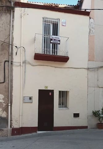 3 sovrum Hus till salu i Tortosa - 55 000 € (Ref: 10024542)