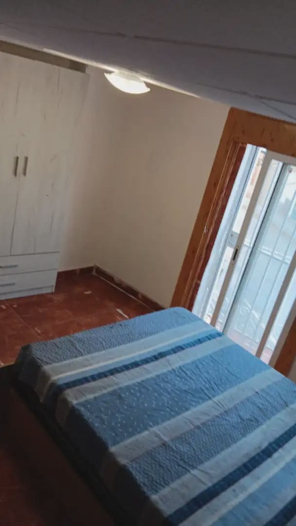 3 bedroom Townhouse for sale in Tortosa - € 55,000 (Ref: 10024542)