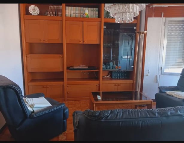Kaupallinen myytävänä paikassa Tortosa - 370 000 € (Ref: 10054467)