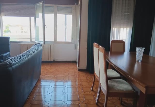 Kaupallinen myytävänä paikassa Tortosa - 370 000 € (Ref: 10054467)