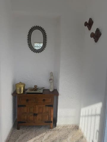 4 soverom Villa til salgs i Deltebre med garasje - € 200 000 (Ref: 10067139)