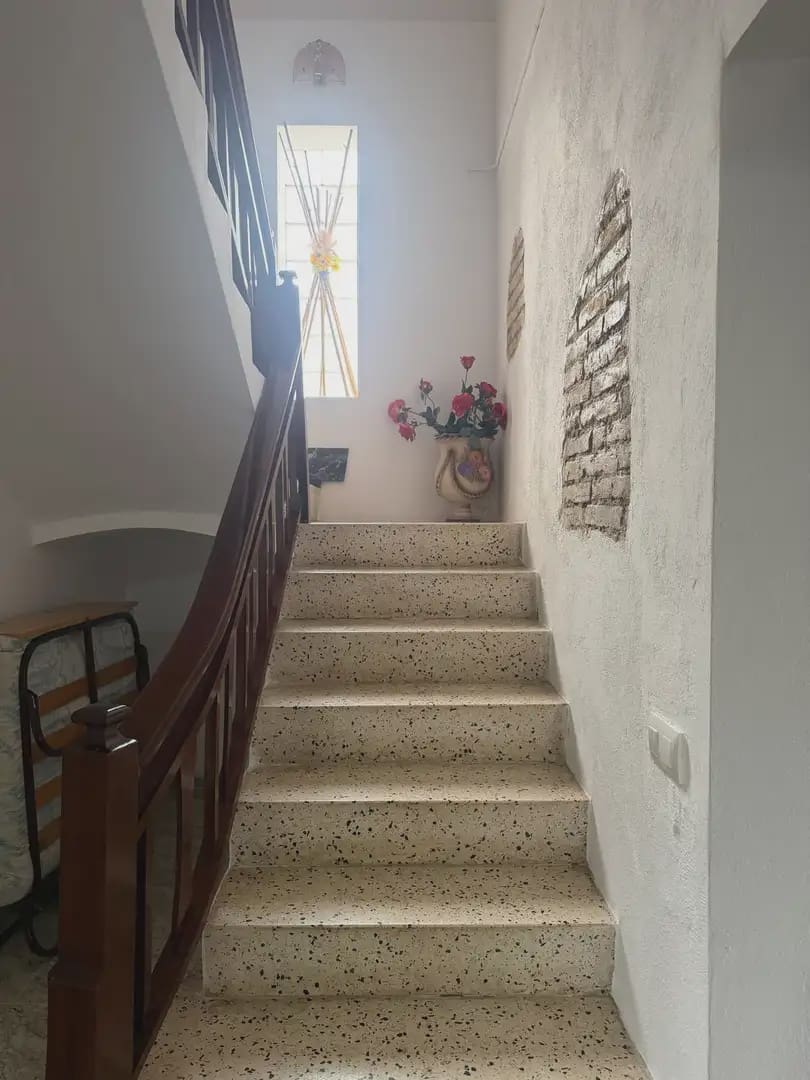 4 bedroom Villa for sale in Deltebre with garage - € 200,000 (Ref: 10067139)