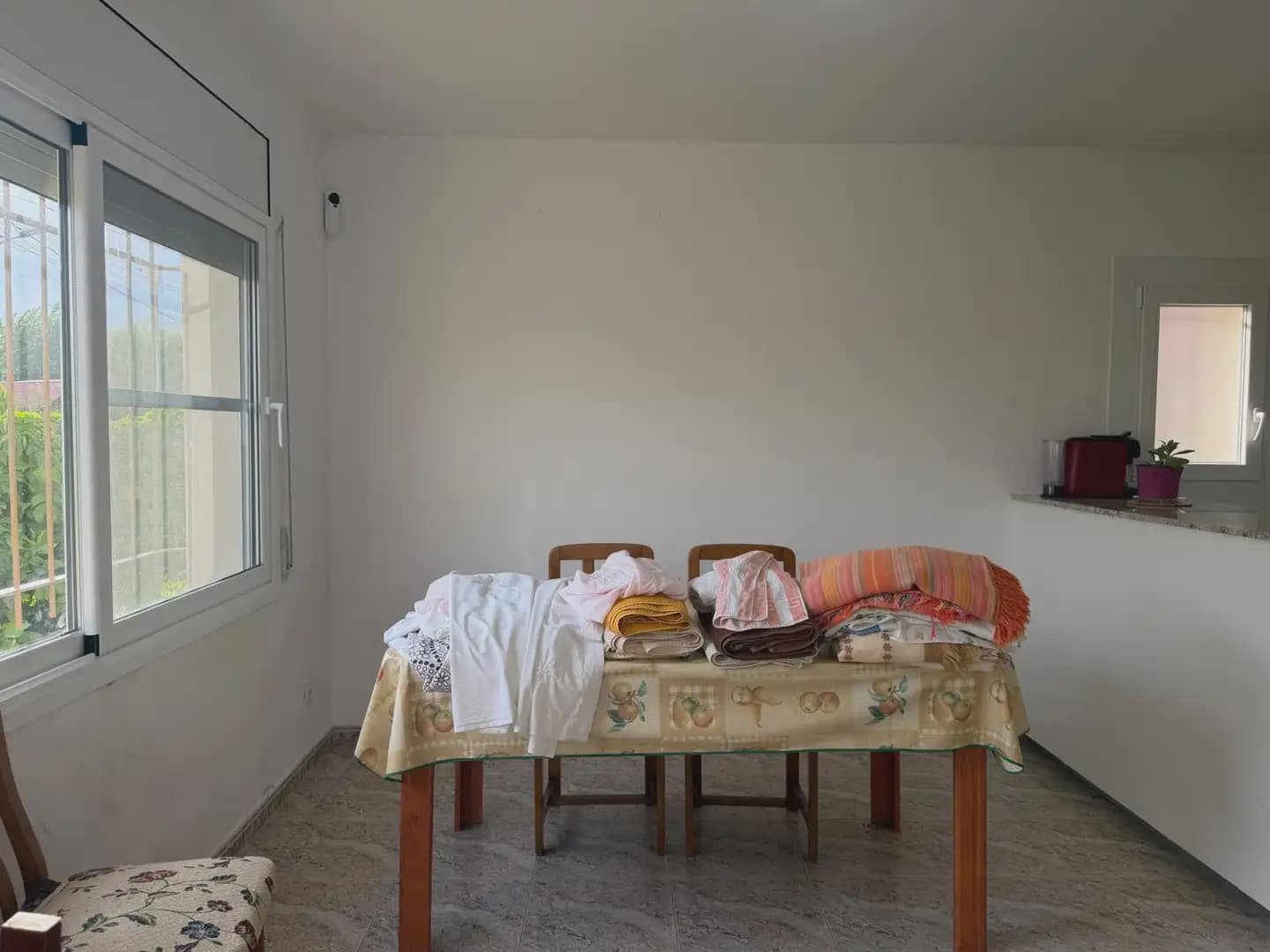 4 bedroom Villa for sale in Deltebre with garage - € 200,000 (Ref: 10067139)
