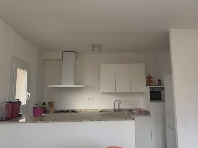 4 soverom Villa til salgs i Deltebre med garasje - € 200 000 (Ref: 10067139)