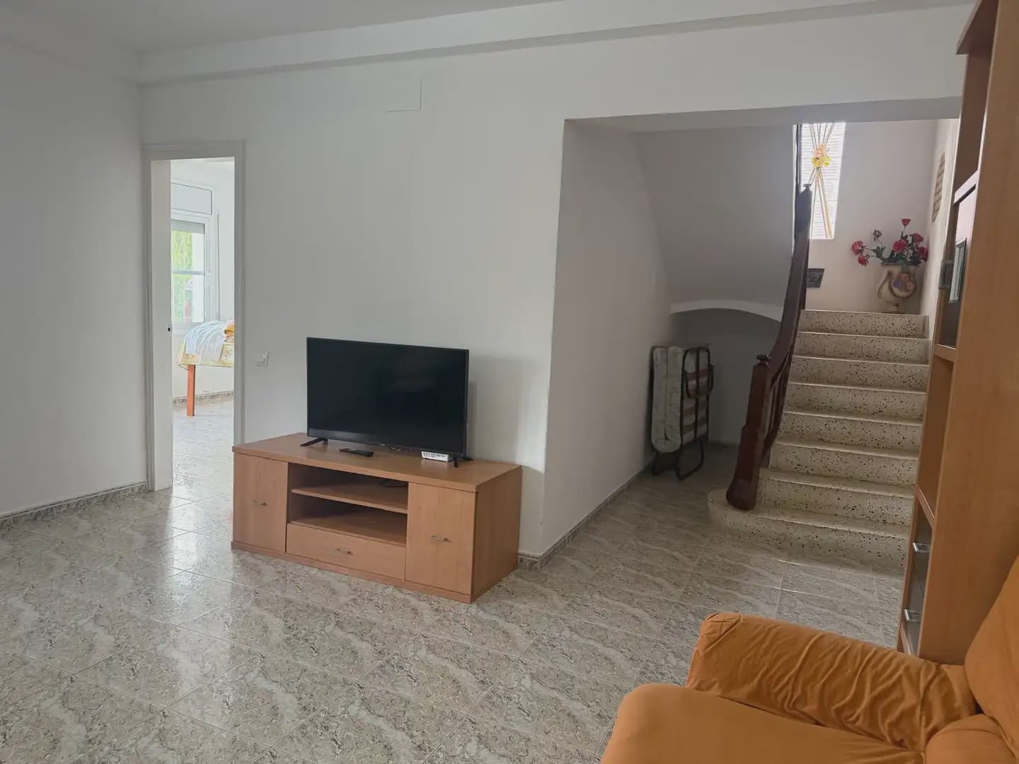 4 bedroom Villa for sale in Deltebre with garage - € 200,000 (Ref: 10067139)