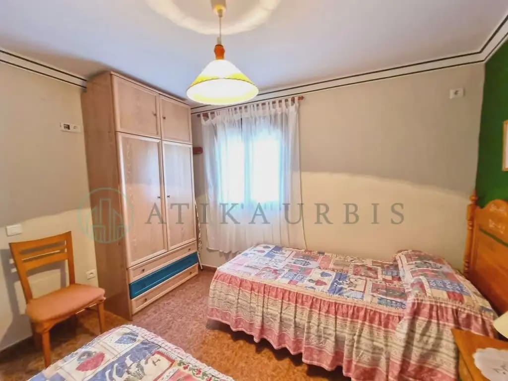 3 slaapkamer Bungalow te koop in Sayalonga - € 153.000 (Ref: 10041402)