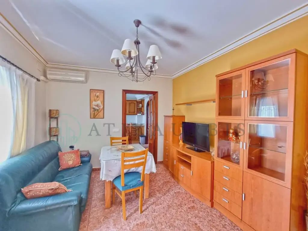 3 slaapkamer Bungalow te koop in Sayalonga - € 153.000 (Ref: 10041402)