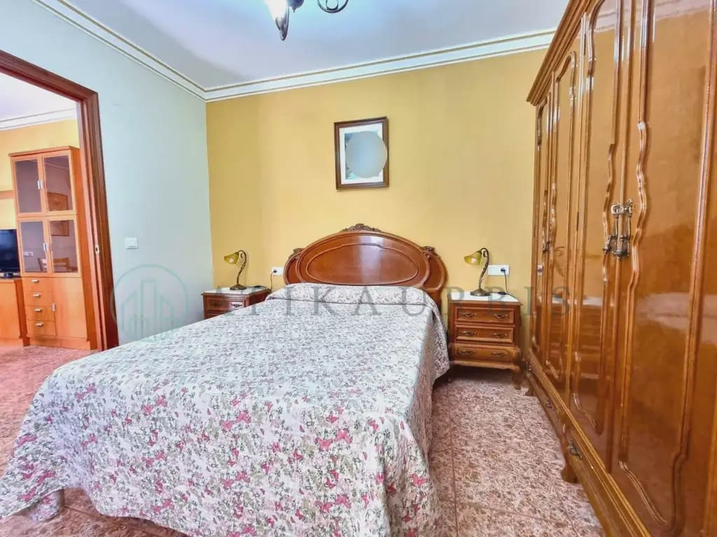 3 slaapkamer Bungalow te koop in Sayalonga - € 153.000 (Ref: 10041402)