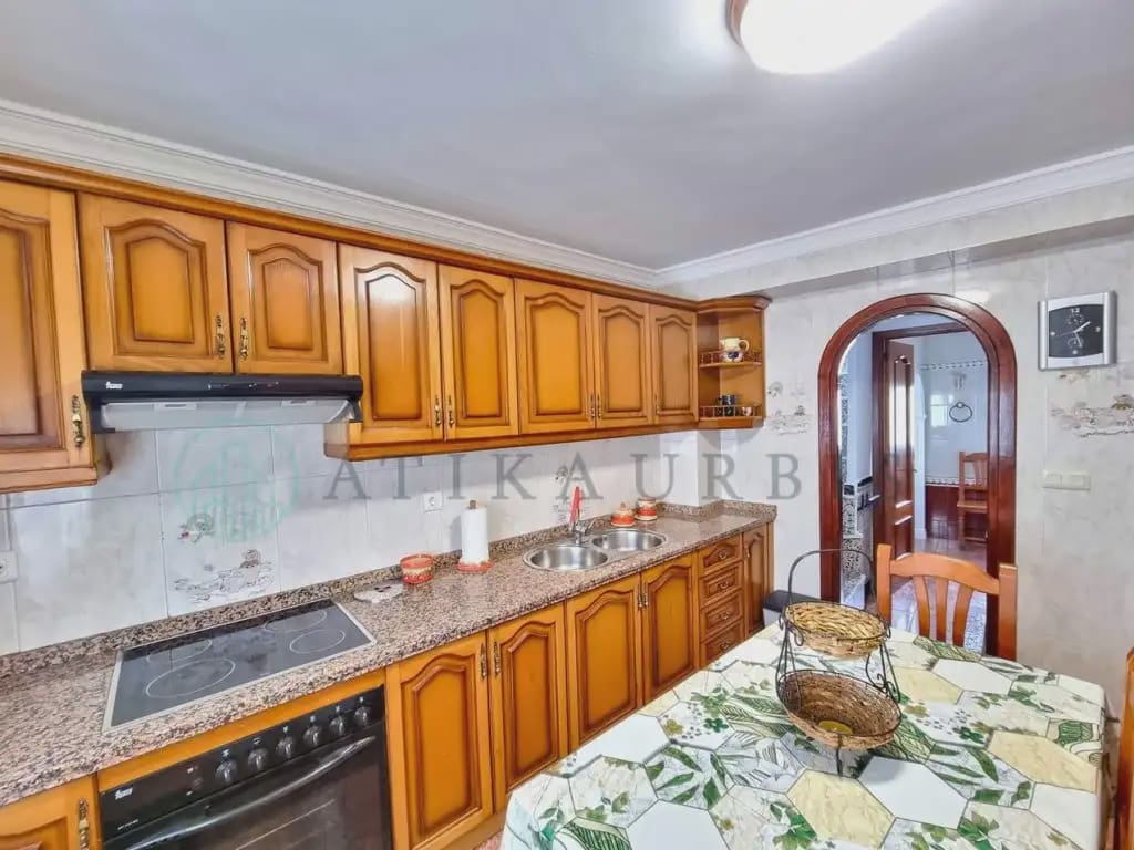 3 slaapkamer Bungalow te koop in Sayalonga - € 153.000 (Ref: 10041402)