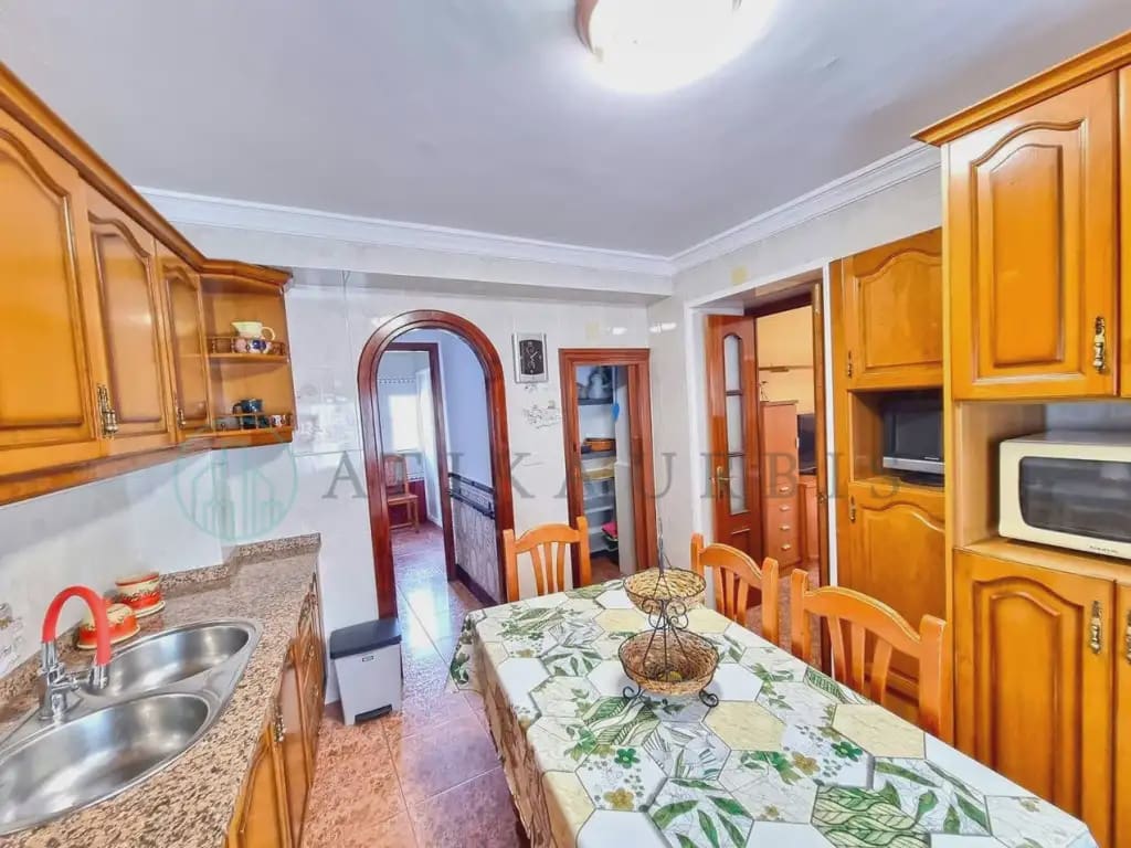 3 slaapkamer Bungalow te koop in Sayalonga - € 153.000 (Ref: 10041402)
