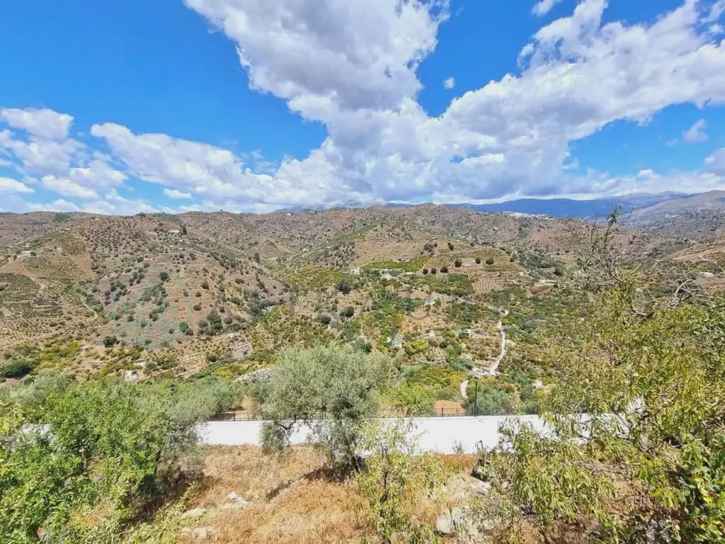 3 slaapkamer Bungalow te koop in Sayalonga - € 153.000 (Ref: 10041402)