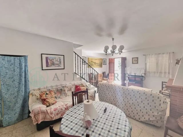 5 soveværelse Finca/Landehus til salg i Canillas de Aceituno med swimmingpool garage - € 200.000 (Ref: 10041403)