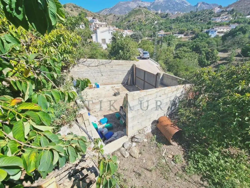 5 soveværelse Finca/Landehus til salg i Canillas de Aceituno med swimmingpool garage - € 200.000 (Ref: 10041403)