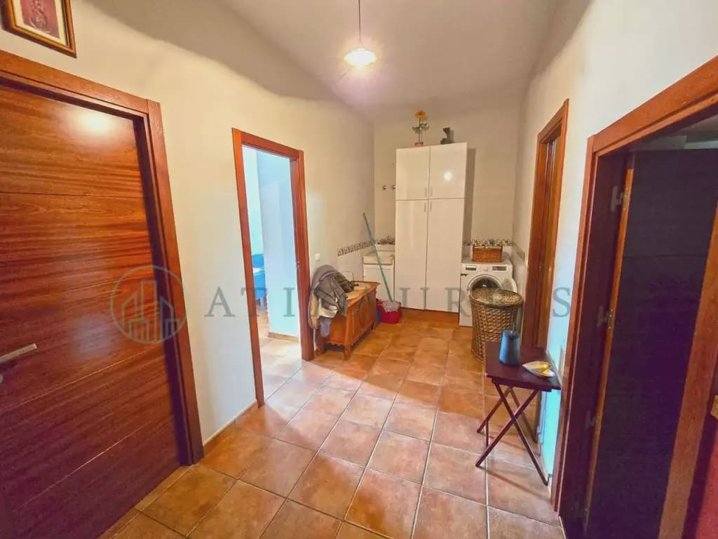 Adosado de 6 habitaciones en Colmenar en venta con piscina garaje - 435.000 € (Ref: 10041404)