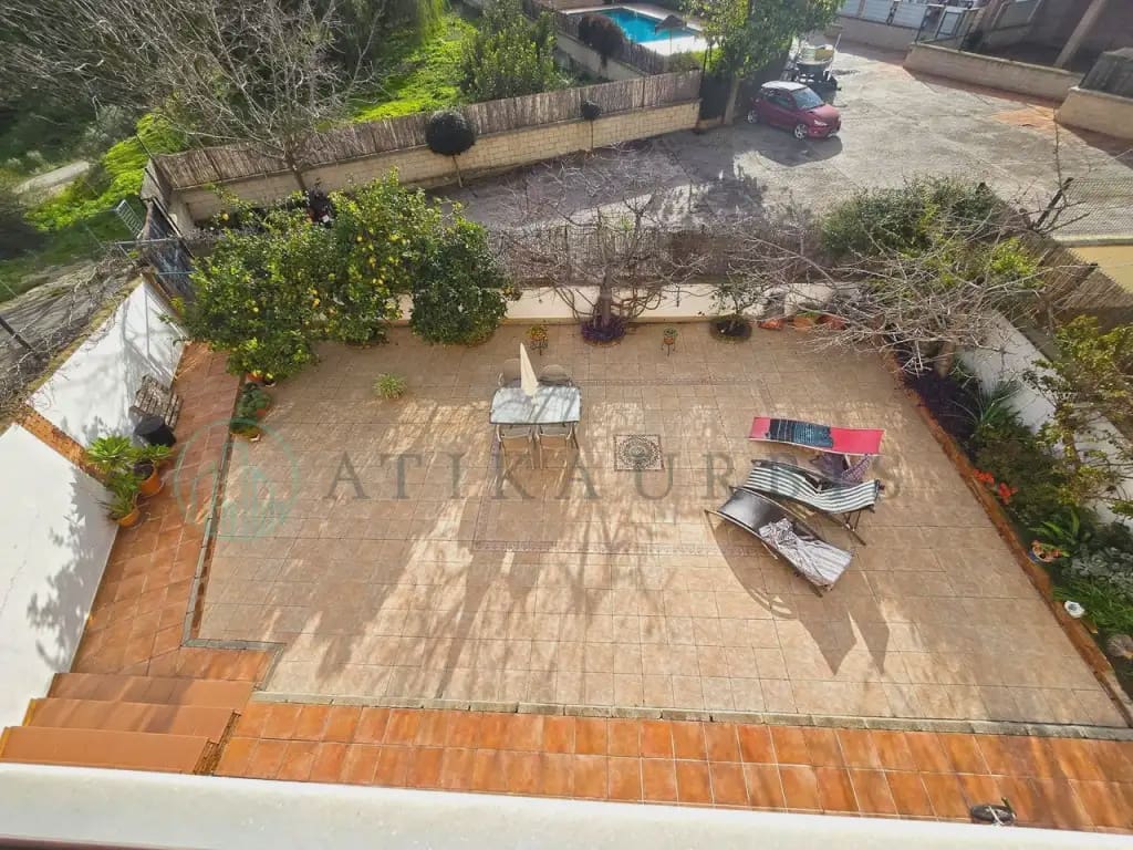 Adosado de 6 habitaciones en Colmenar en venta con piscina garaje - 435.000 € (Ref: 10041404)