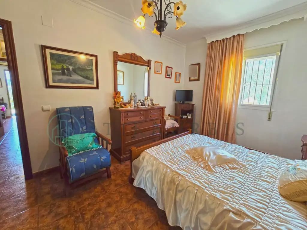 3 slaapkamer Finca/Landhuis te koop in Alora met garage - € 232.000 (Ref: 10041411)