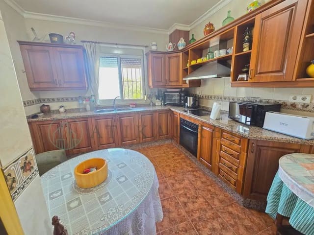 3 slaapkamer Finca/Landhuis te koop in Alora met garage - € 232.000 (Ref: 10041411)