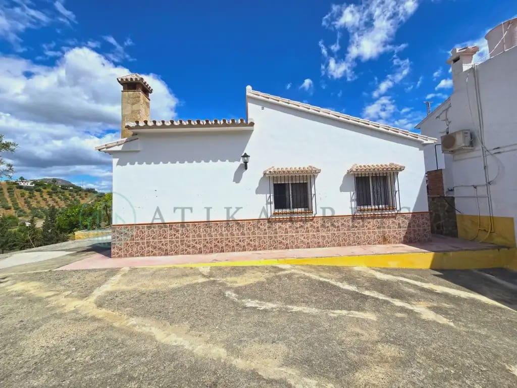 3 slaapkamer Finca/Landhuis te koop in Alora met garage - € 232.000 (Ref: 10041411)