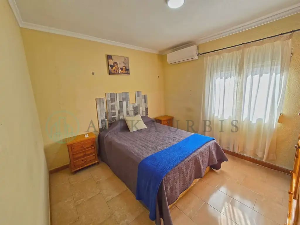 3 sovrum Lägenhet till salu i Malaga stad - 270 000 € (Ref: 10041412)
