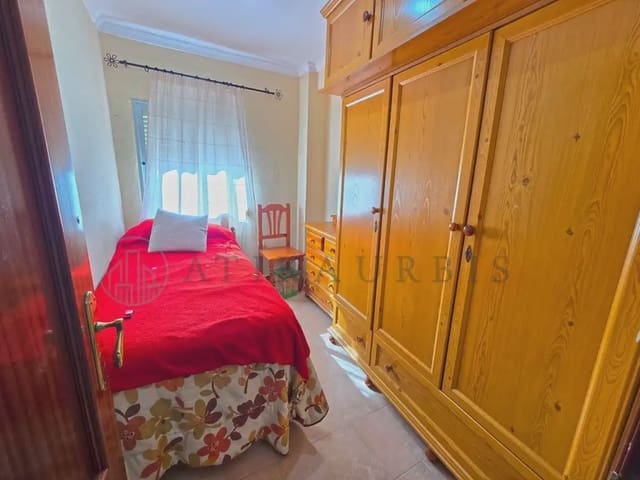 3 sovrum Lägenhet till salu i Las Delicias, Málaga stad - 270 000 € (Ref: 10041412)