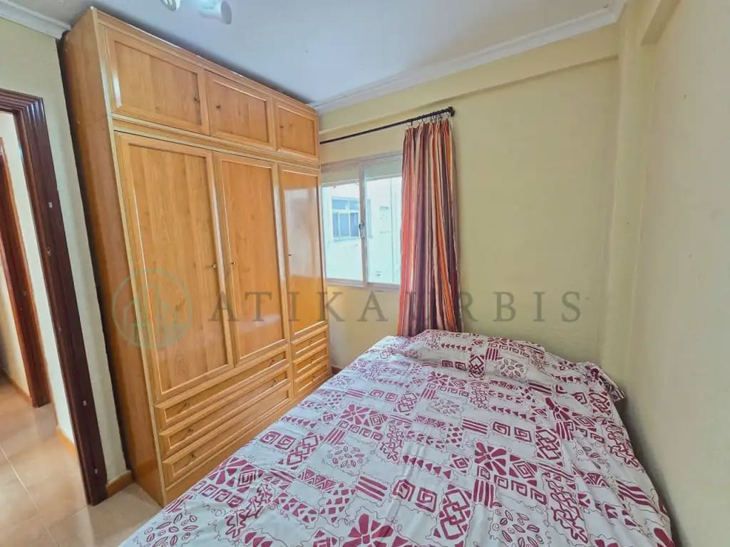 3 sovrum Lägenhet till salu i Malaga stad - 270 000 € (Ref: 10041412)