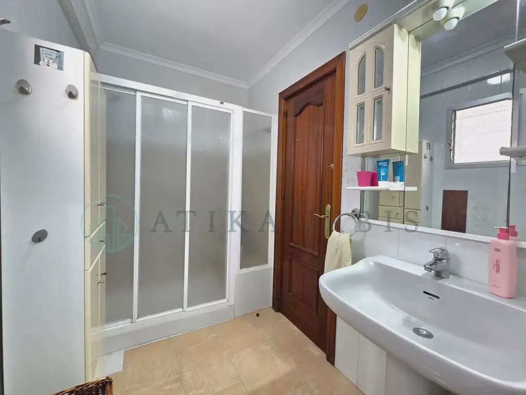 3 sovrum Lägenhet till salu i Malaga stad - 270 000 € (Ref: 10041413)