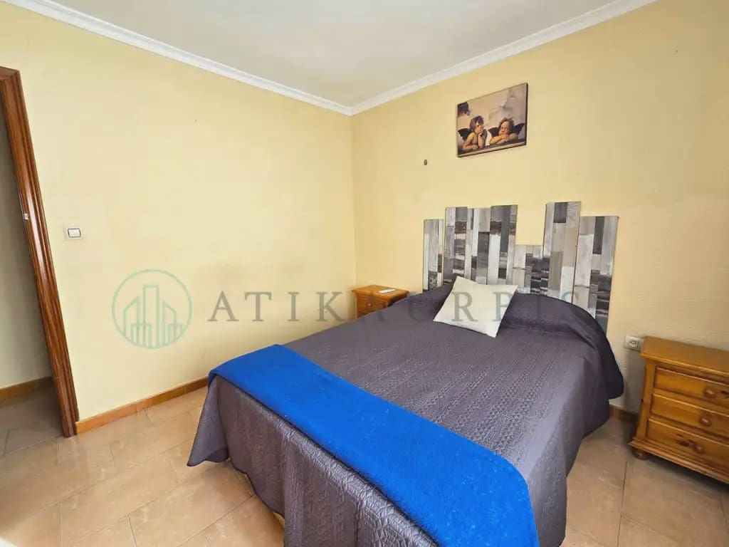 3 sovrum Lägenhet till salu i Malaga stad - 270 000 € (Ref: 10041413)