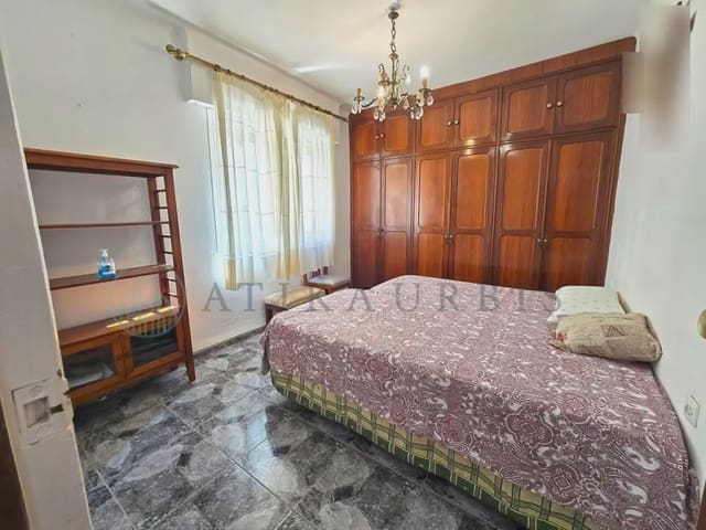 4 sypialnia Mieszkanie na sprzedaż w Cristo de la Epidemia, Miasto Málaga - 285 000 € (Ref: 10041414)