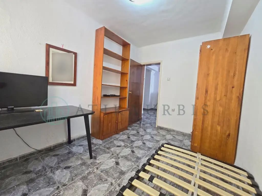 4 sypialnia Mieszkanie na sprzedaż w Miasto Malaga - 285 000 € (Ref: 10041414)