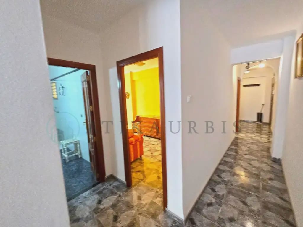 4 sypialnia Mieszkanie na sprzedaż w Miasto Malaga - 285 000 € (Ref: 10041414)