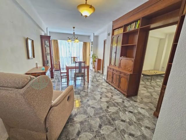 4 sypialnia Mieszkanie na sprzedaż w Cristo de la Epidemia, Miasto Málaga - 285 000 € (Ref: 10041414)