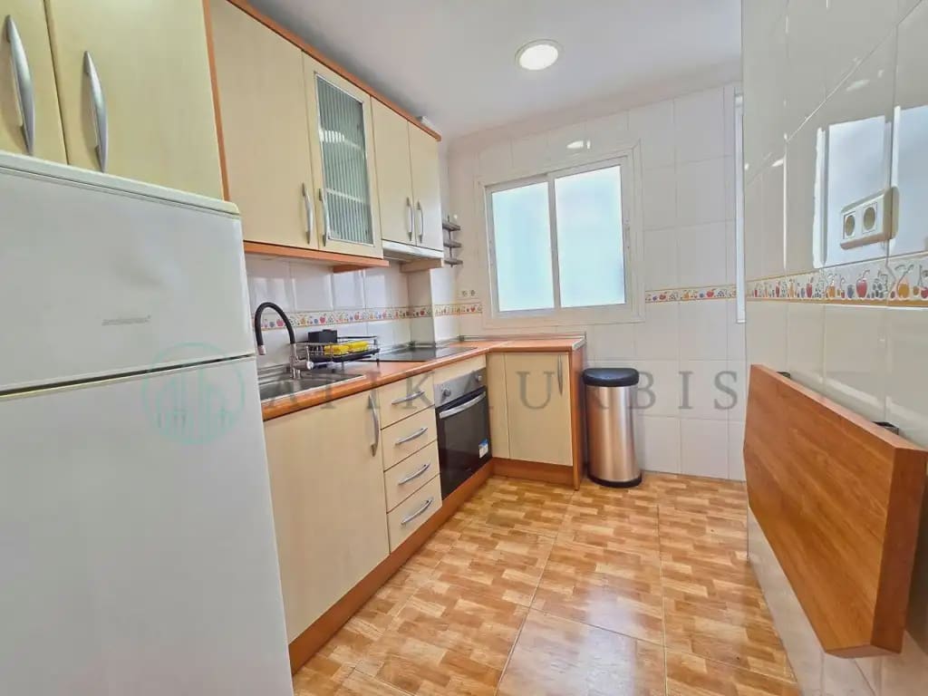 Piso de 3 habitaciones en Málaga ciudad en venta - 298.000 € (Ref: 10041418)