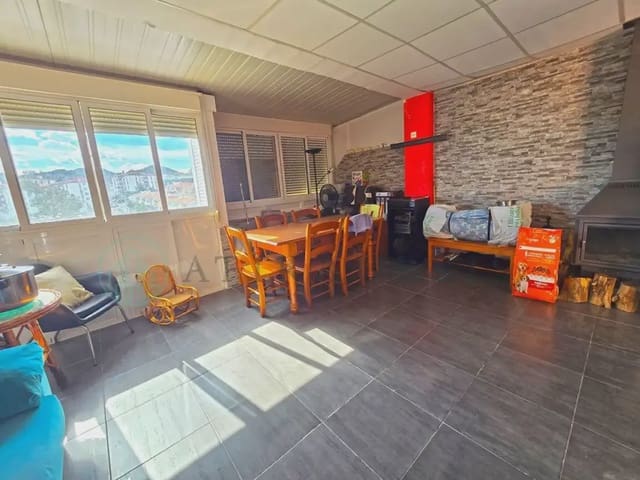 3 sypialnia Penthouse na sprzedaż w Carlinda, Miasto Málaga z basenem garażem - 420 000 € (Ref: 10041419)