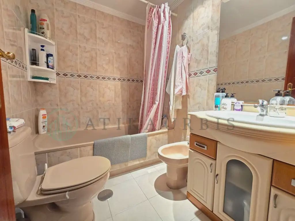 3 soveværelse Penthouse til salg i Malaga by med swimmingpool garage - € 420.000 (Ref: 10041419)