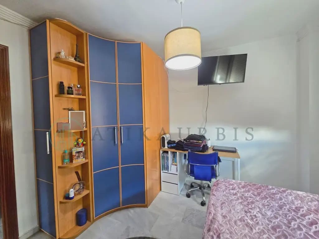 3 soveværelse Penthouse til salg i Malaga by med swimmingpool garage - € 420.000 (Ref: 10041419)