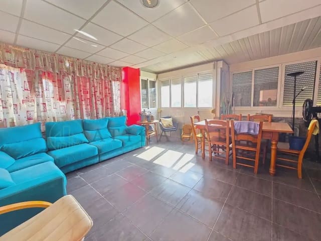 3 sypialnia Penthouse na sprzedaż w Carlinda, Miasto Málaga z basenem garażem - 420 000 € (Ref: 10041419)