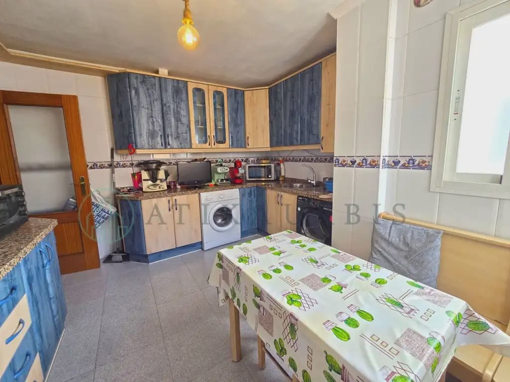 3 soveværelse Penthouse til salg i Malaga by med swimmingpool garage - € 420.000 (Ref: 10041419)