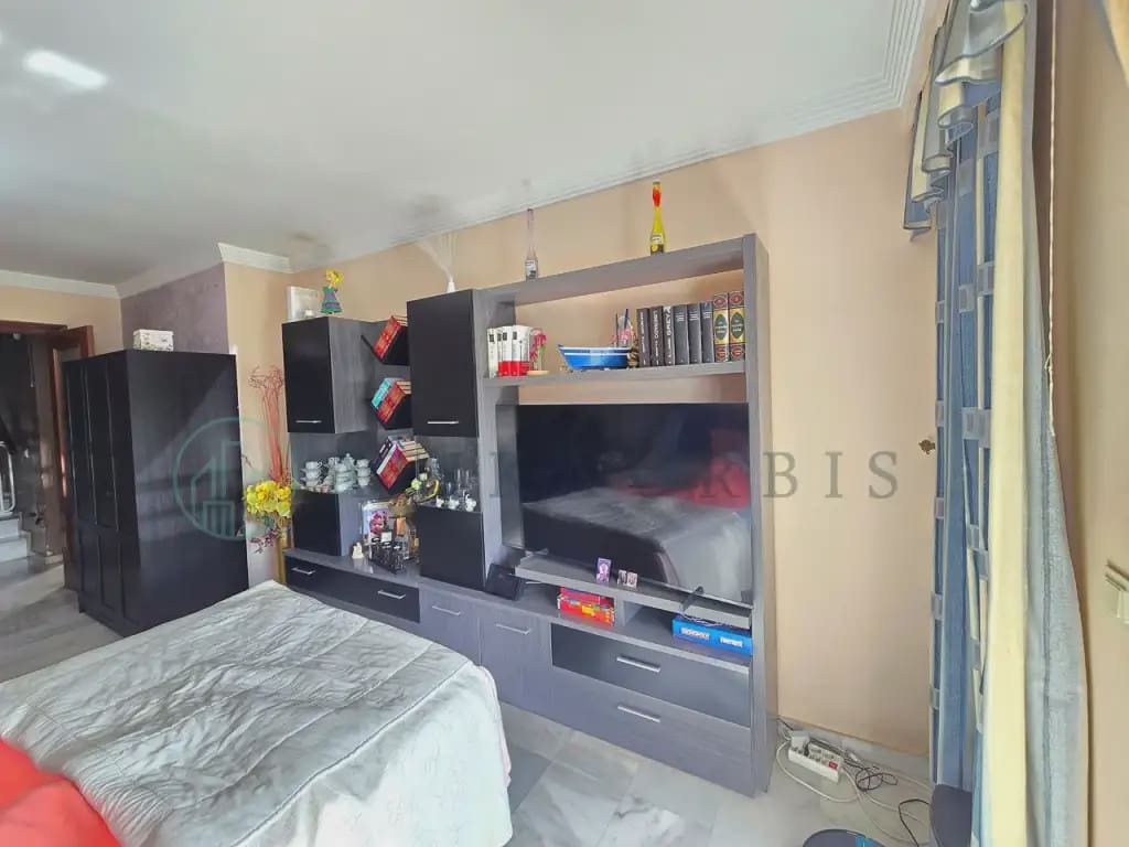 3 soveværelse Penthouse til salg i Malaga by med swimmingpool garage - € 420.000 (Ref: 10041419)