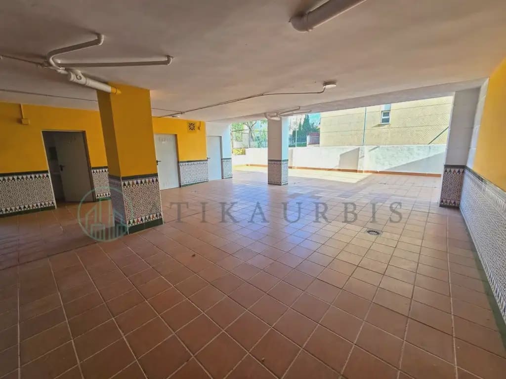 3 soveværelse Penthouse til salg i Malaga by med swimmingpool garage - € 420.000 (Ref: 10041419)