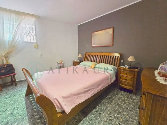 4 soveværelse Byhus til salg i Canillas de Aceituno med garage - € 199.900 (Ref: 10041423)