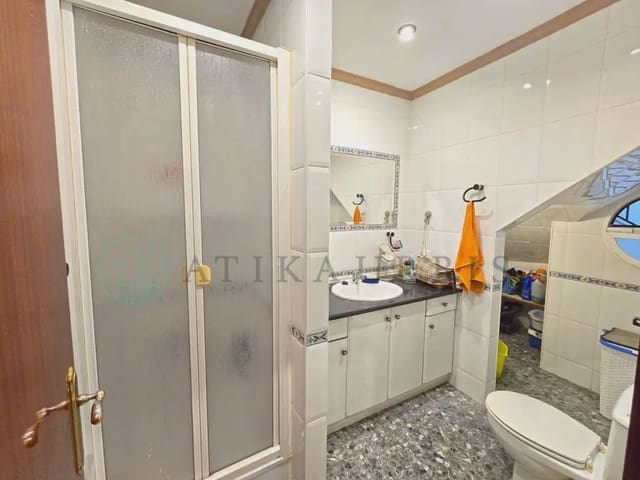 4 soveværelse Byhus til salg i Canillas de Aceituno med garage - € 199.900 (Ref: 10041423)