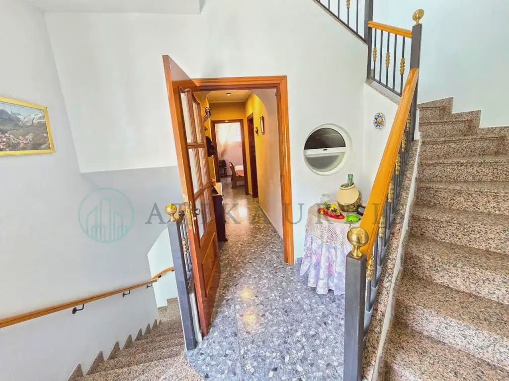 4 soveværelse Byhus til salg i Canillas de Aceituno med garage - € 199.900 (Ref: 10041423)