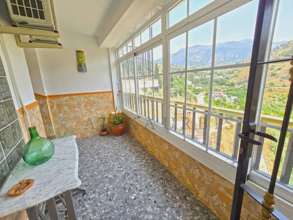 4 soveværelse Byhus til salg i Canillas de Aceituno med garage - € 199.900 (Ref: 10041423)